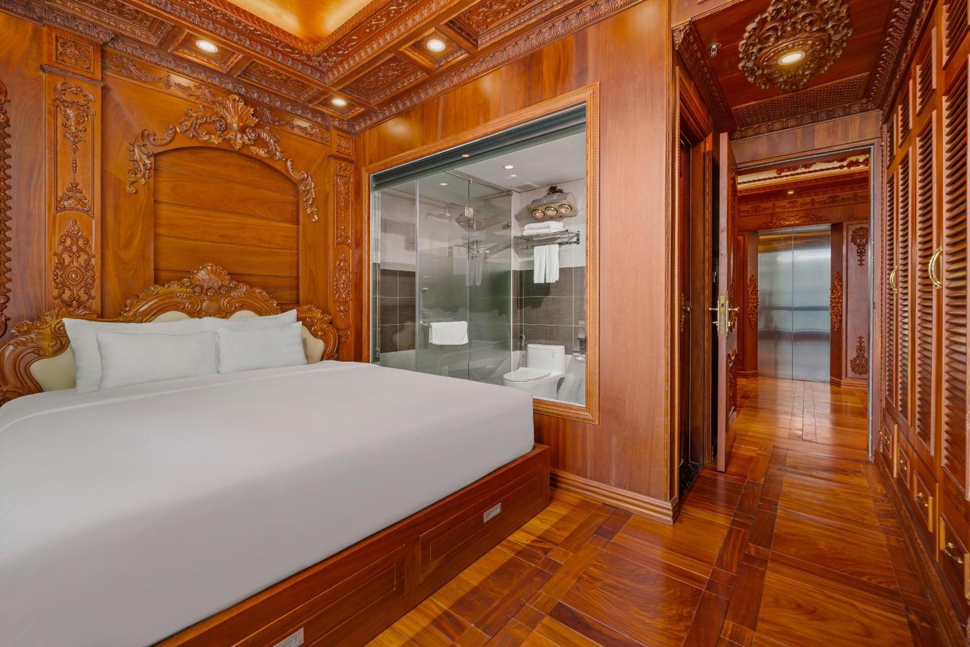 Monalisa Luxury Hotel Da Nang Exterior foto