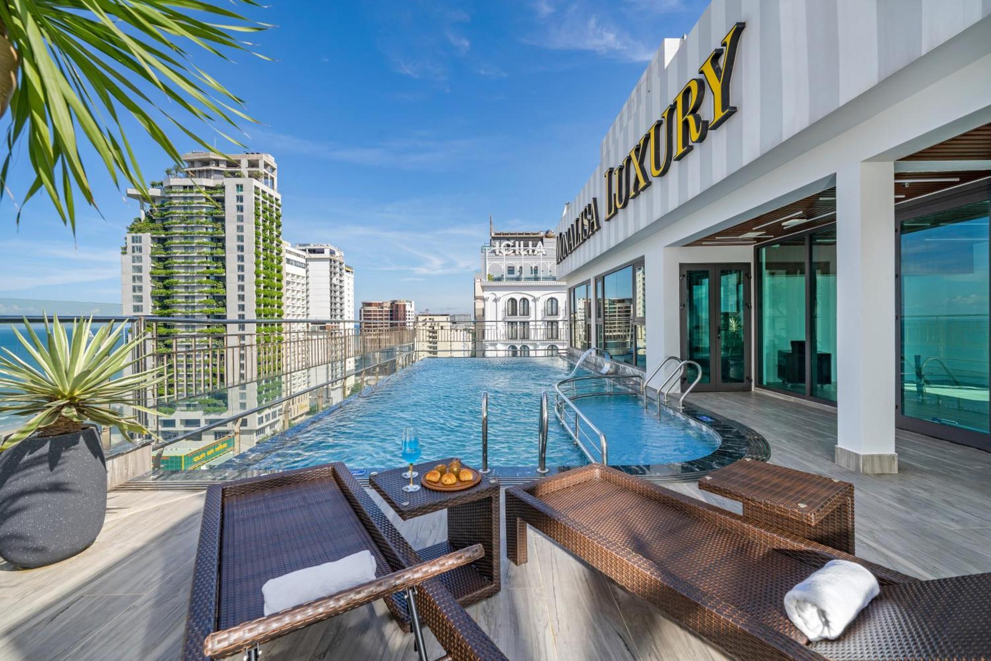 Monalisa Luxury Hotel Da Nang Exterior foto